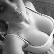 downblouse5